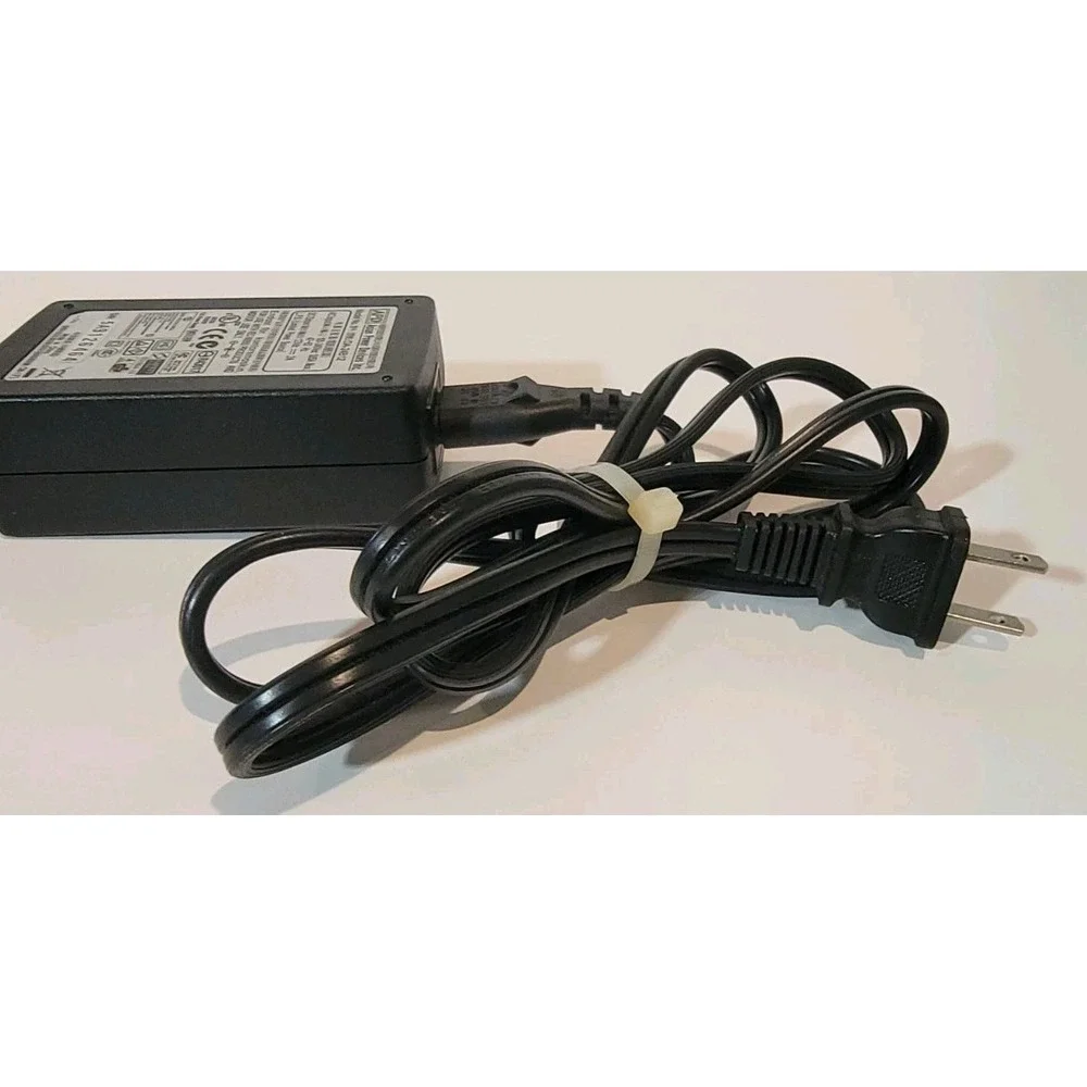 Power Supply Adapter APD DA-24B12 AC Power  12V 2A Power Supply 24W w/PC OEM‎